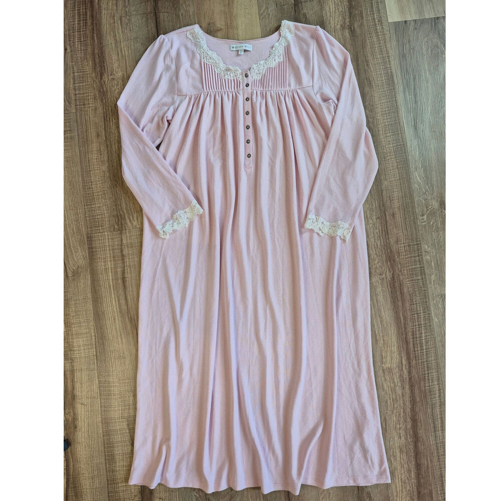 Eileen West soft pink Nightgown LG jersey sweater knit warm granny core winter